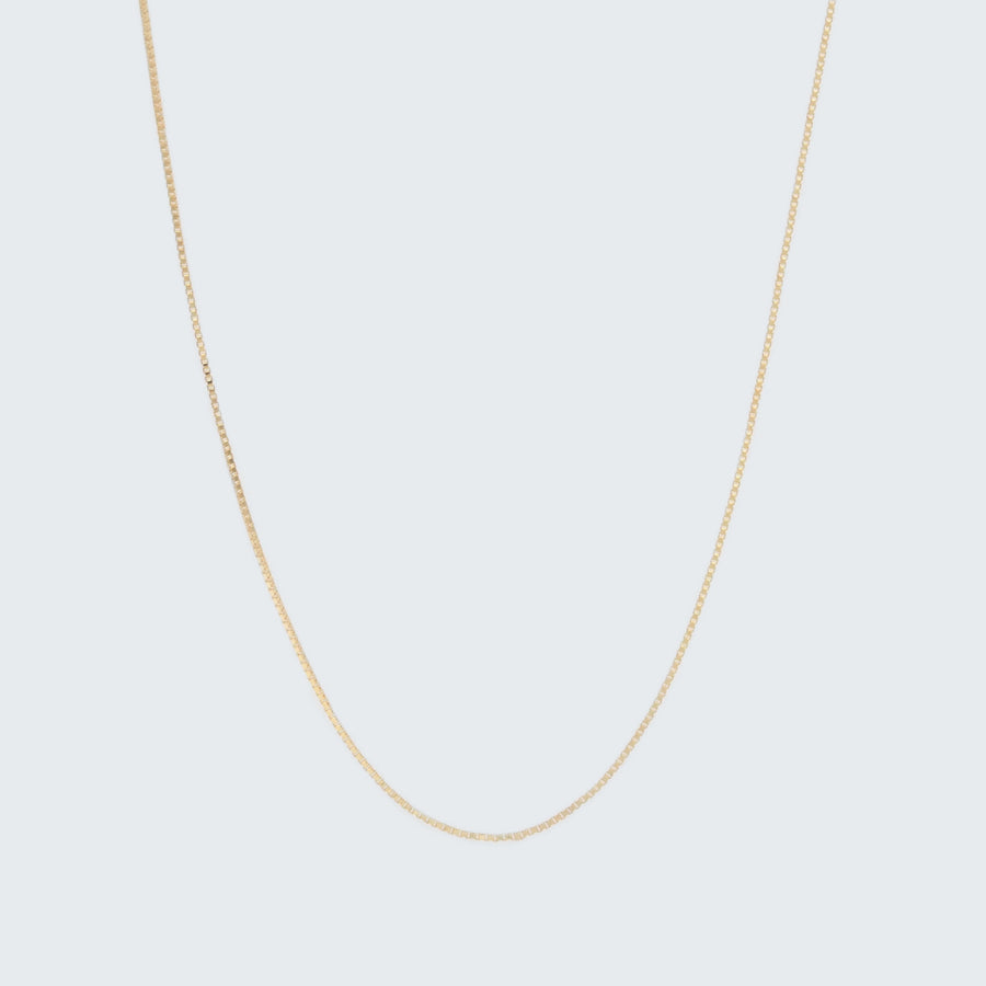 18" Petite Box Chain
